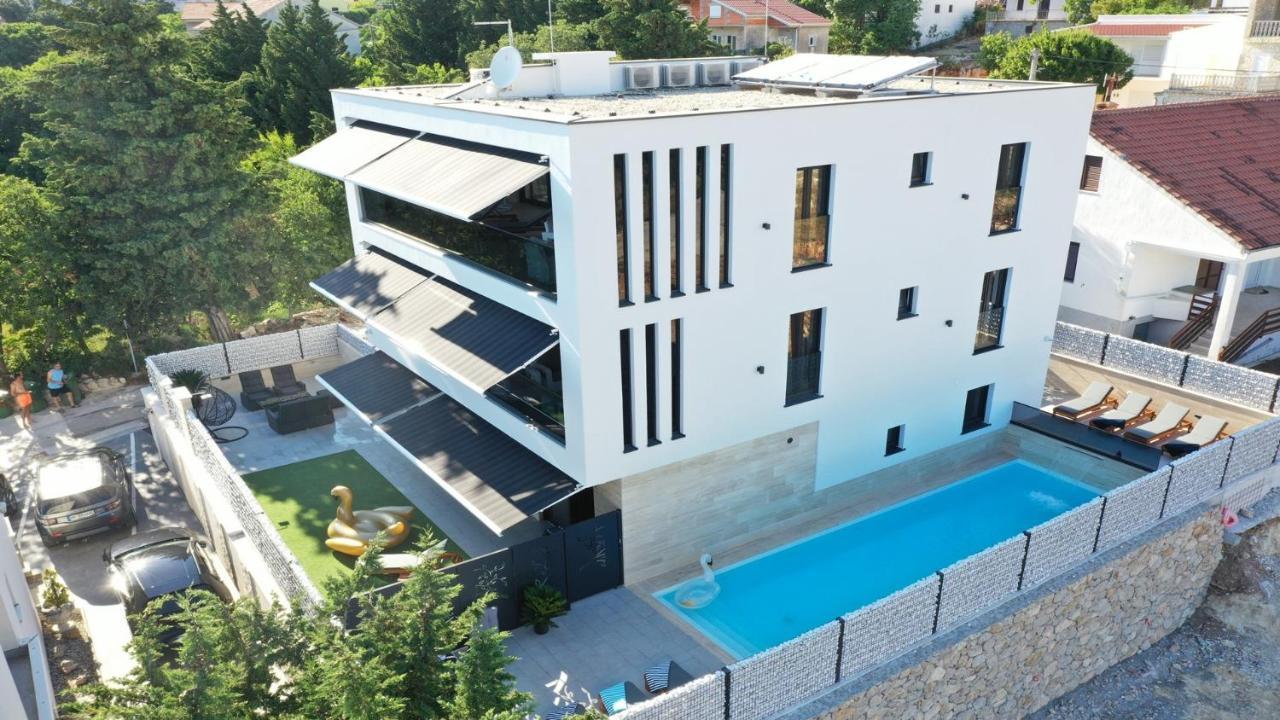 Adastra Apartments Maslenica Εξωτερικό φωτογραφία