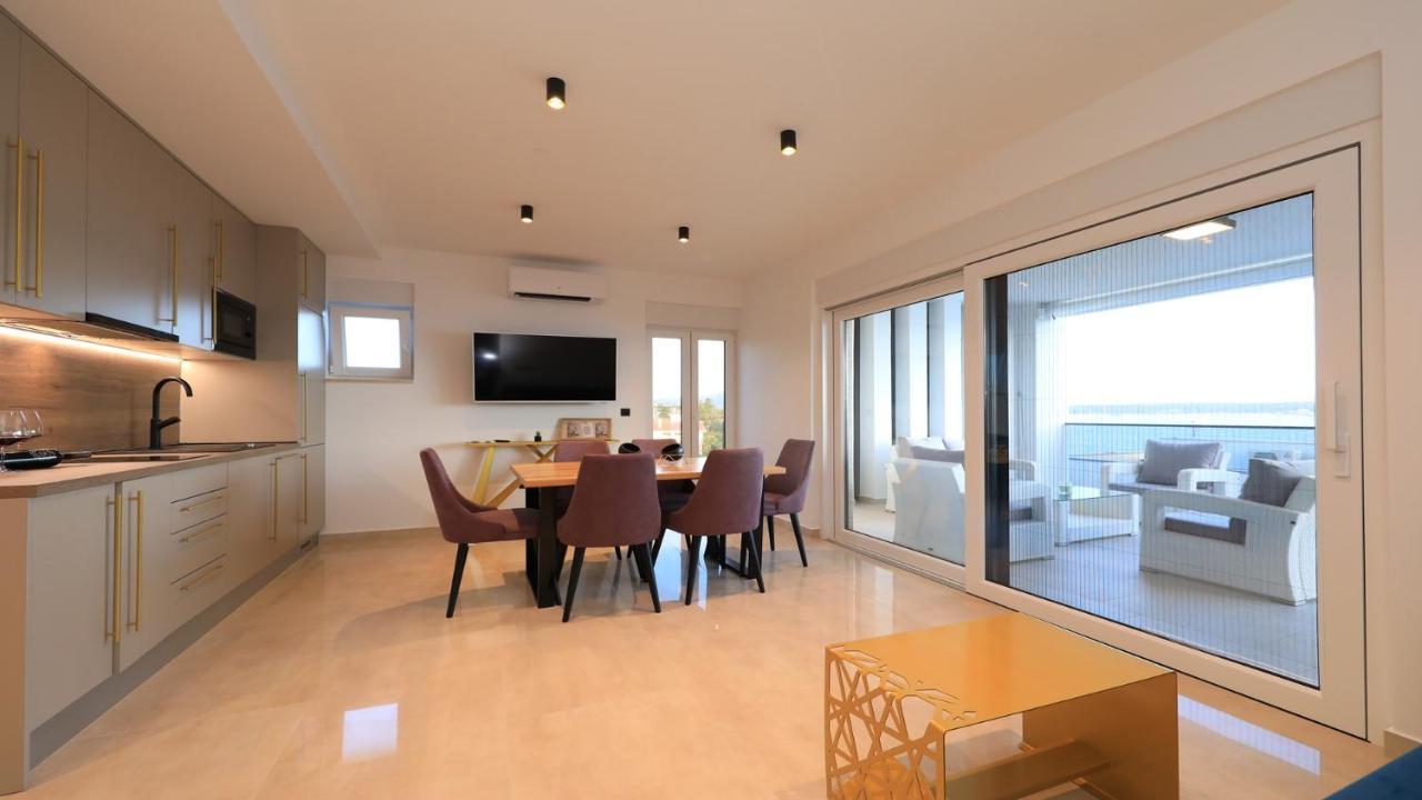 Adastra Apartments Maslenica Εξωτερικό φωτογραφία