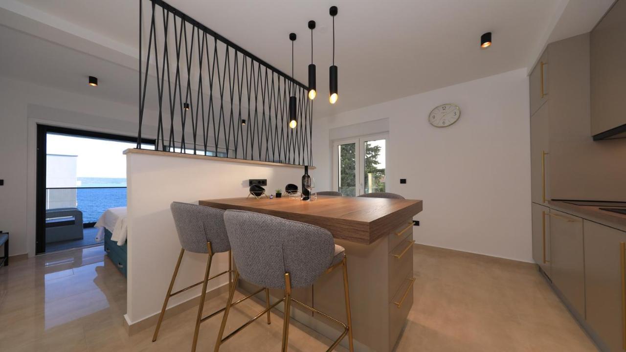 Adastra Apartments Maslenica Εξωτερικό φωτογραφία