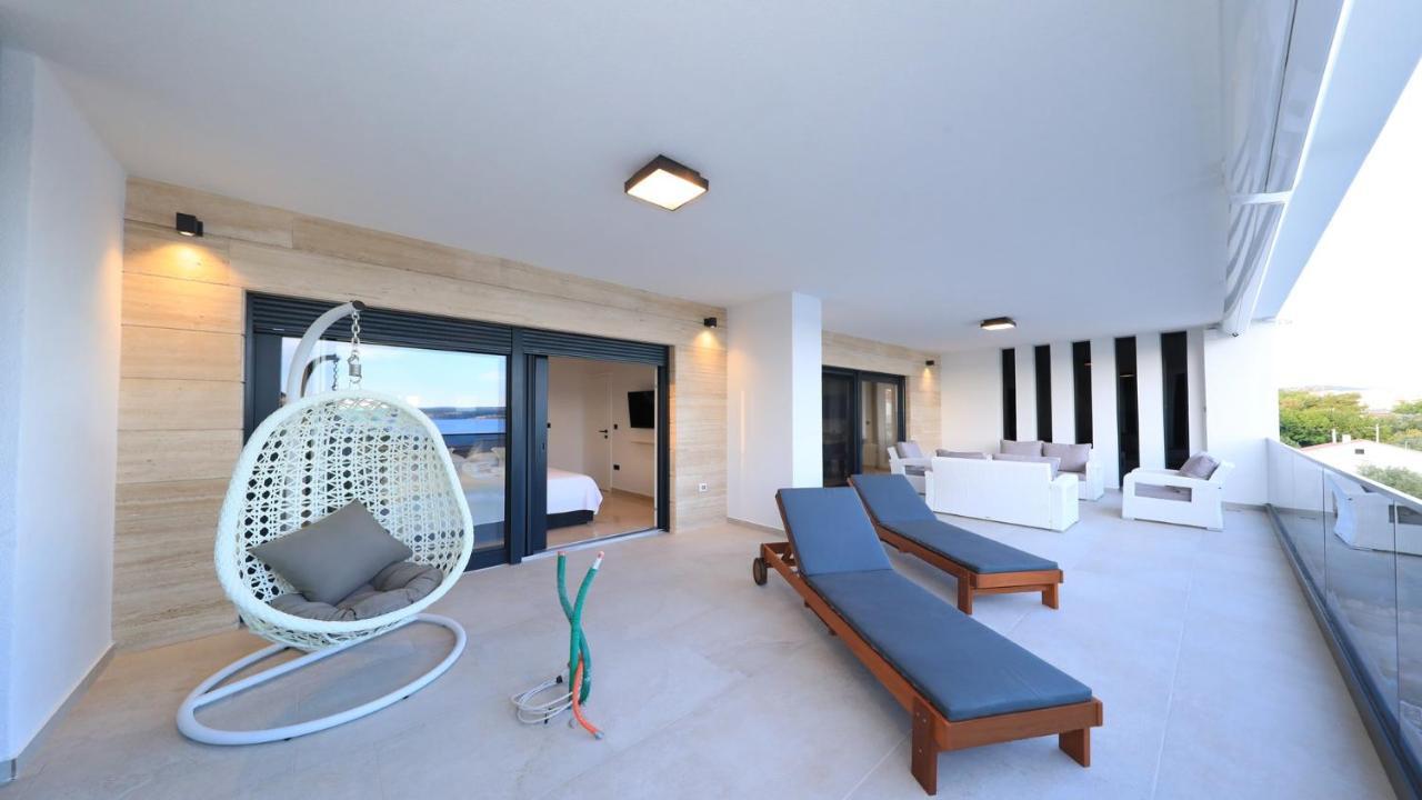 Adastra Apartments Maslenica Εξωτερικό φωτογραφία