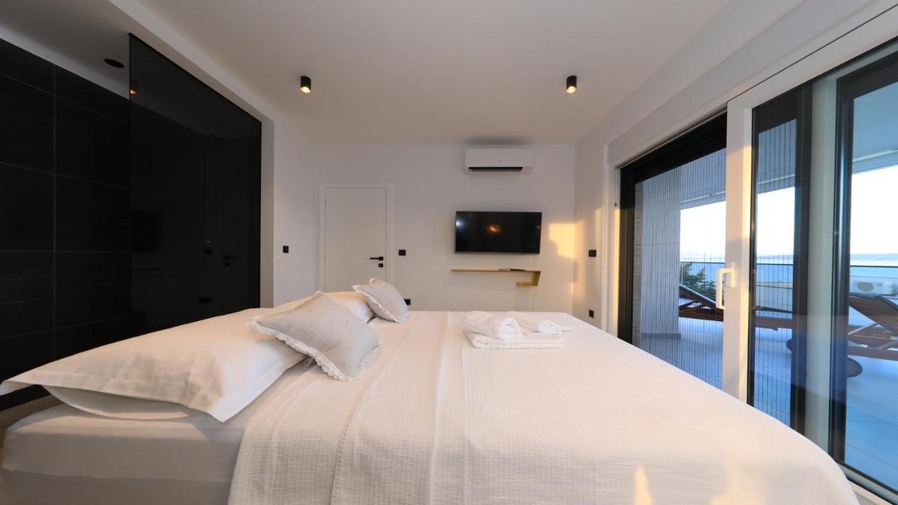 Adastra Apartments Maslenica Εξωτερικό φωτογραφία